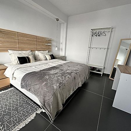 Home Away One Bedroom Apartment In Nicosia Luaran gambar