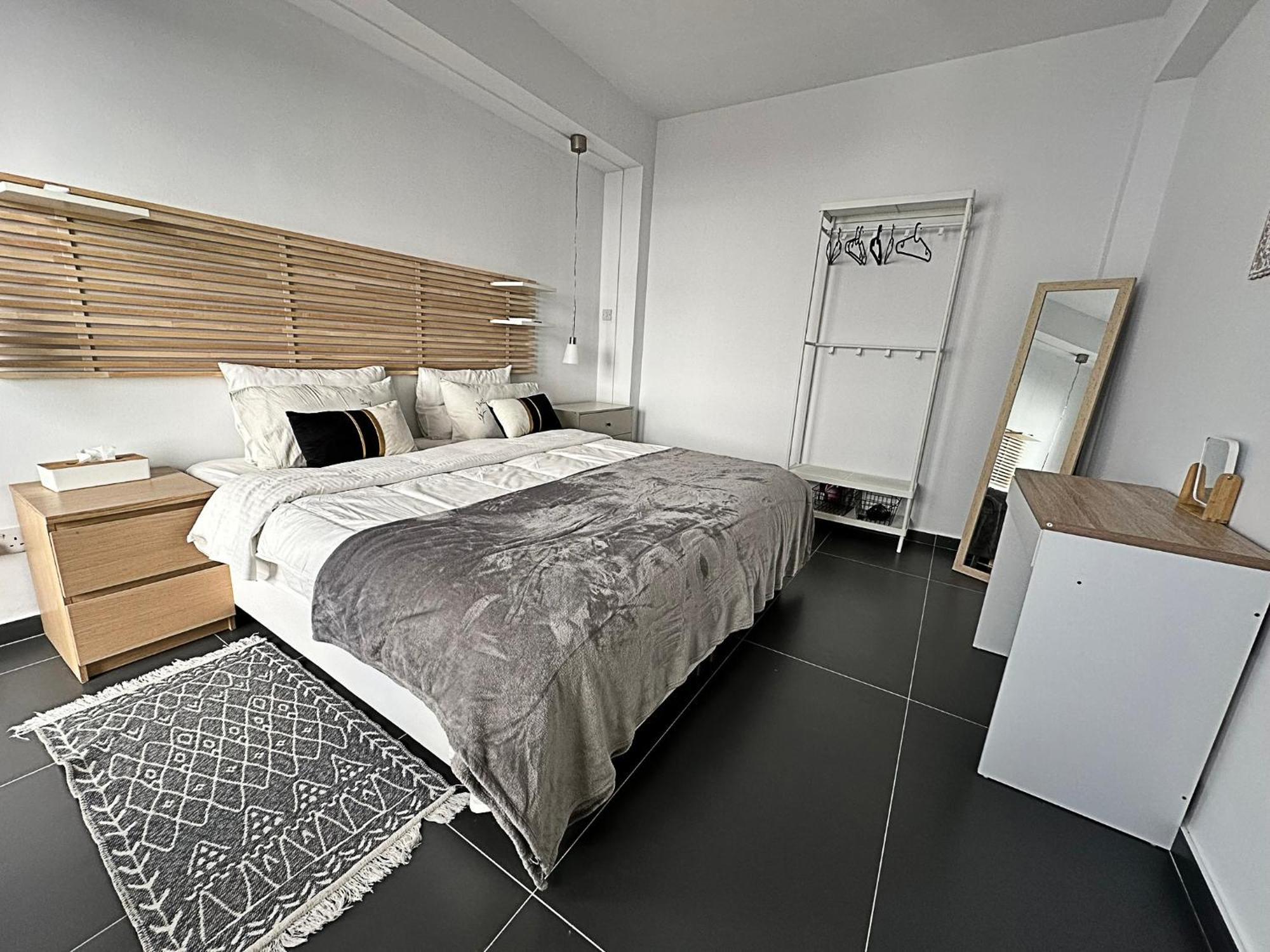 Home Away One Bedroom Apartment In Nicosia Luaran gambar